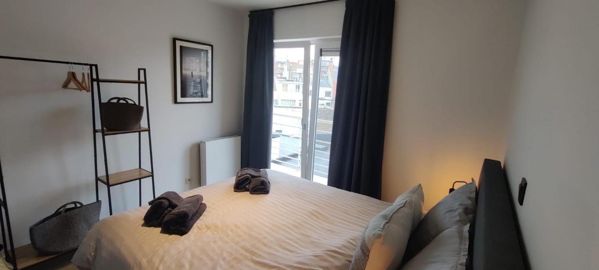 Luxueus, Ruim Appartement Op 350M Van Het Strand Остенде Экстерьер фото